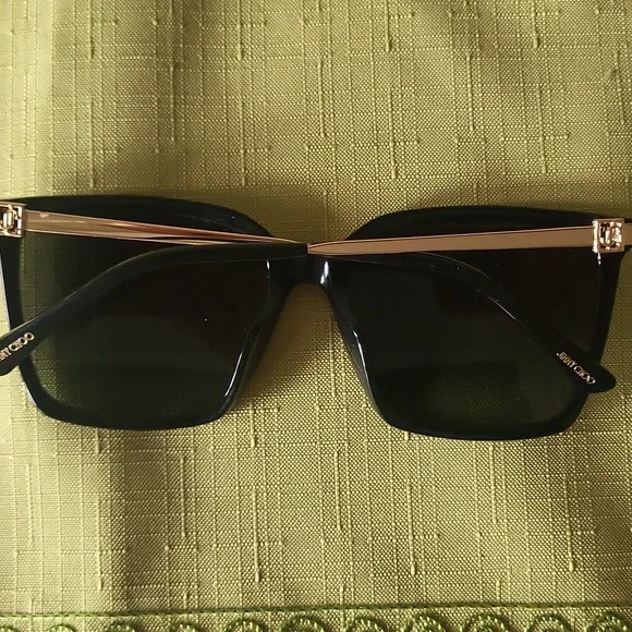 Jimmy Choo Black Sunglasses with Cream Textured Case display picture 1